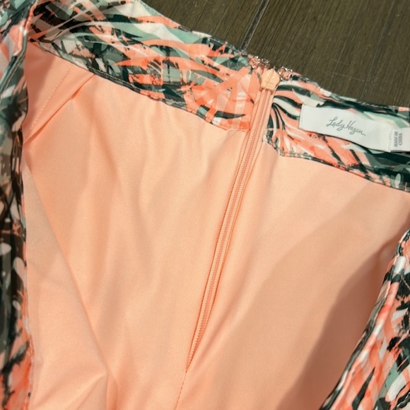 Lady Hagen Tropical Skort - Picture 6 of 12